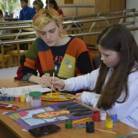 Студенты отделения «Живопись» провели мастер-класс в социальном приюте «Мечта»