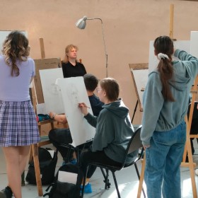 6-7 апреля в колледже культуры прошёл IХ Калужский областной открытый конкурс академического рисунка «Грани мастерства»