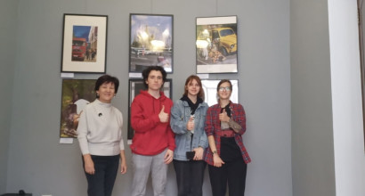 Студенты 3 и 4 курсов сп."Фото - и видеотворчество" посетили экспозиции художественной и фотовыставки в Калужском музее изобразительных искусств