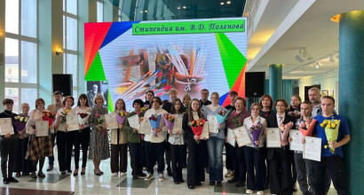 3 октября в Калужской областной филармонии состоялось награждение обладателей именных стипендий Правительства Калужской области детям и молодежи, одаренным в сфере культуры и искусства.
