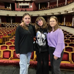🙌Студенты факультета «Туризм и гостеприимство» побывали в Калужском драматическом театре - одном из старейших театров страны.