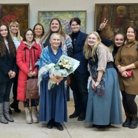 🖼🖌В Выставочном зале Дома художника представлена выставка, приуроченная юбилею преподавателя нашего колледжа - Ларисы Константиновны Минченко.