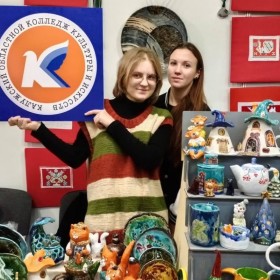Наши студенты представляют традиционные промыслы Калужского края на выставке «Ладья. Зимняя сказка» в Москве.