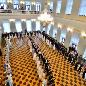✨В первый день весны в уникальном историческом месте, в Доме Пашкова Российской государственной библиотеки прошел первый Всероссийский Гагаринский бал.