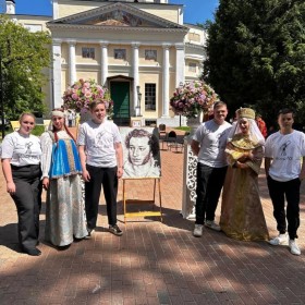 🎉8 июня 2024 года студенты специальности Социально-культурная деятельность приняли участие в Семейном празднике «Пушкин в городе», проходившим в Городском парке культуры и отдыха.