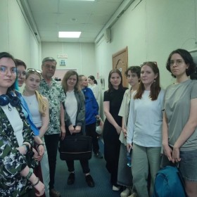 В фойе Государственной телерадиокомпании «Калуга» открылась уникальная фотовыставка Михаила Мантулина «Мой Париж».