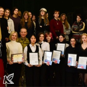 Награждение победителей конкурса «АРТ•ТОЧКА» в номинации «ПАРТА ГЕРОЯ»