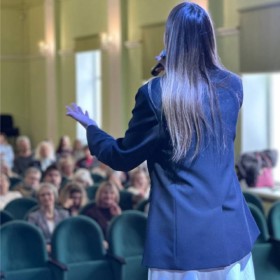 Праздничный концерт в Калужском областном колледже культуры и искусств в честь 8 Марта!