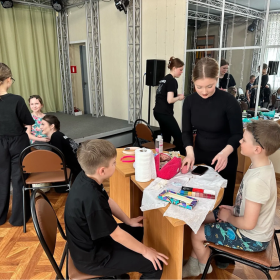 Наставничество в действии: студенты провели мастер‑класс по гриму