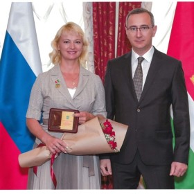 Поздравляем Старовойтову Светлану Николаевну, с присвоением почетного звания «Заслуженный работник культуры Калужской области»