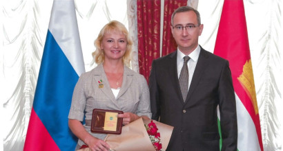 Поздравляем Старовойтову Светлану Николаевну, с присвоением почетного звания «Заслуженный работник культуры Калужской области»