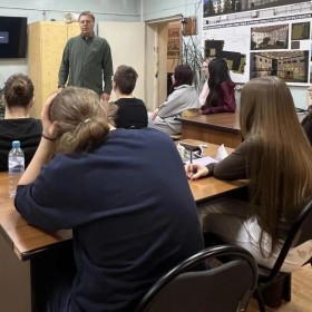 В колледже культуры прошло обучение «Как защитить себя при беспилотной, авиационной или ракетной атаке».